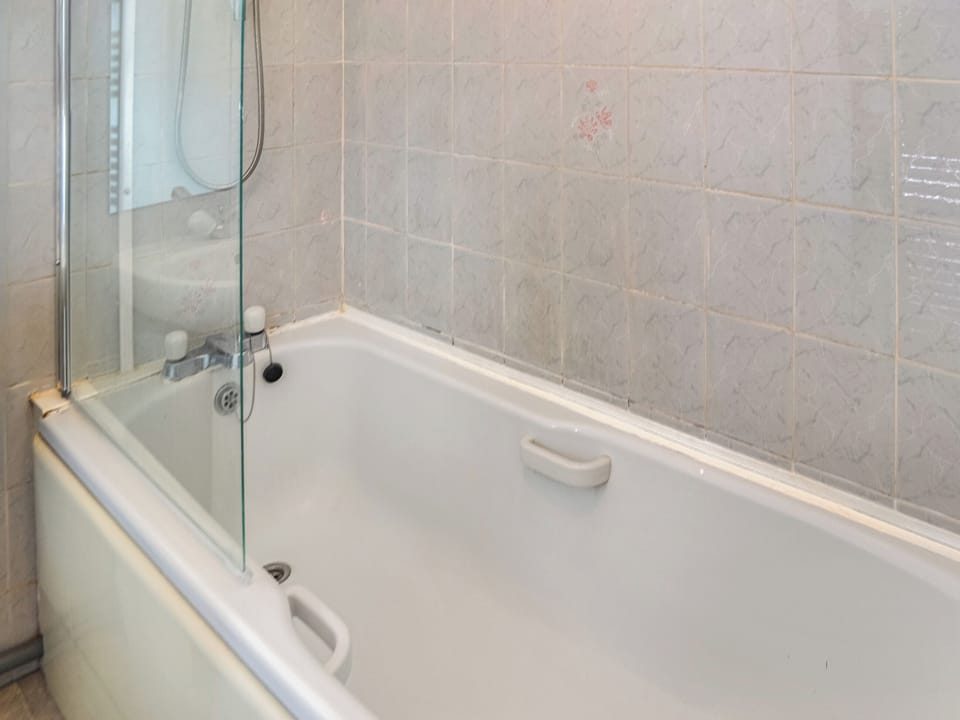 Bathroom | Squirrel Cottage, Filey