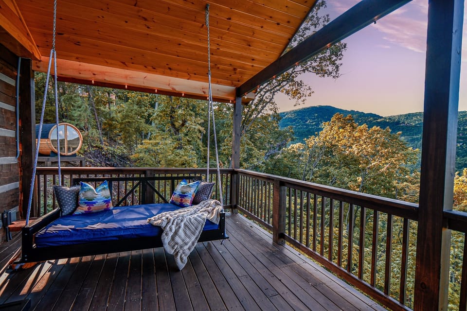 Snuggle up with your lover on our mountain view bed swing and watch the sun set over the mountains.