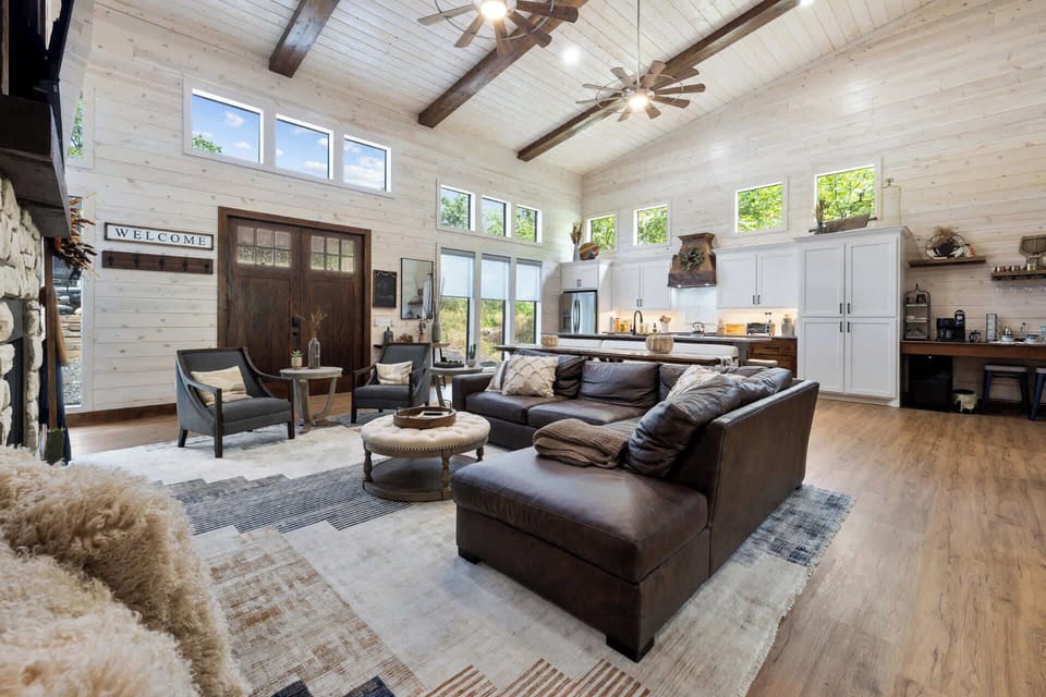 With high ceilings, and a touch of unique style, this is more than just a place to stay—it's an experience. 