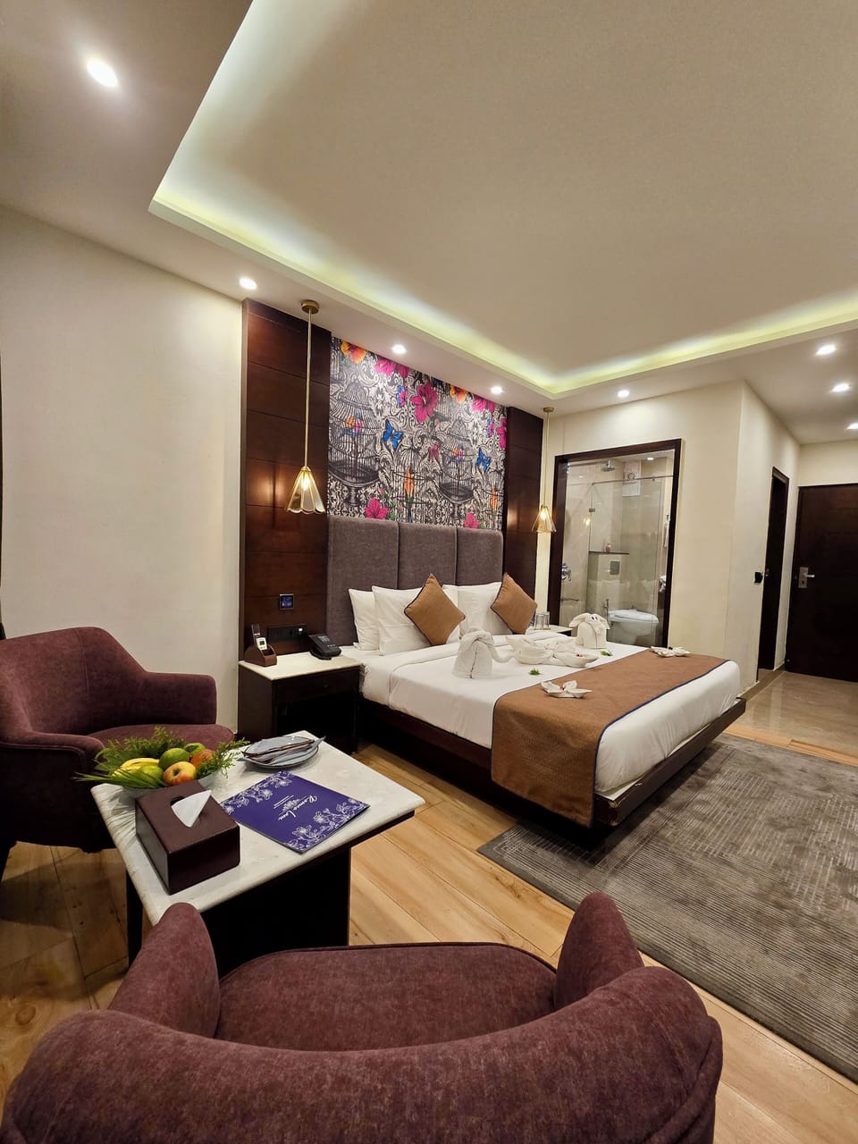 Deluxe Double Room, Patio, Courtyard View | In-room safe, soundproofing, iron/ironing board, free WiFi