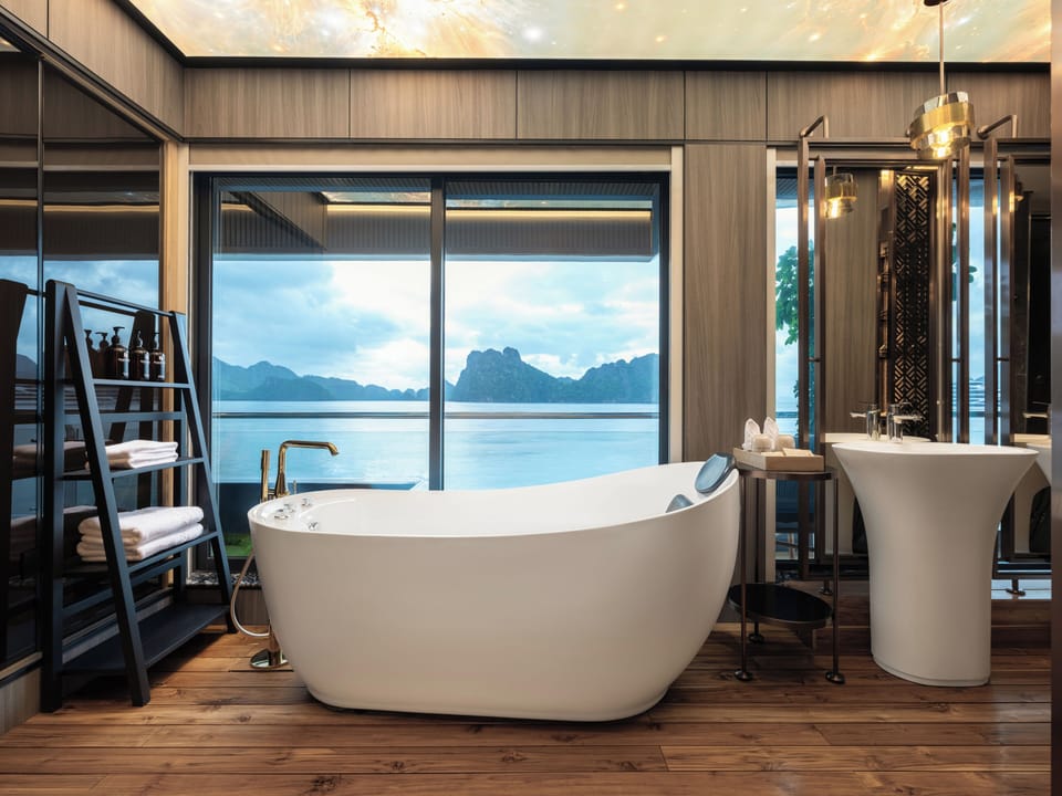 Presidential Double Room, Ocean View | In-room safe, desk, laptop workspace, soundproofing