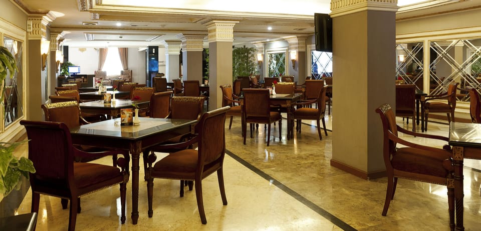 Cafe