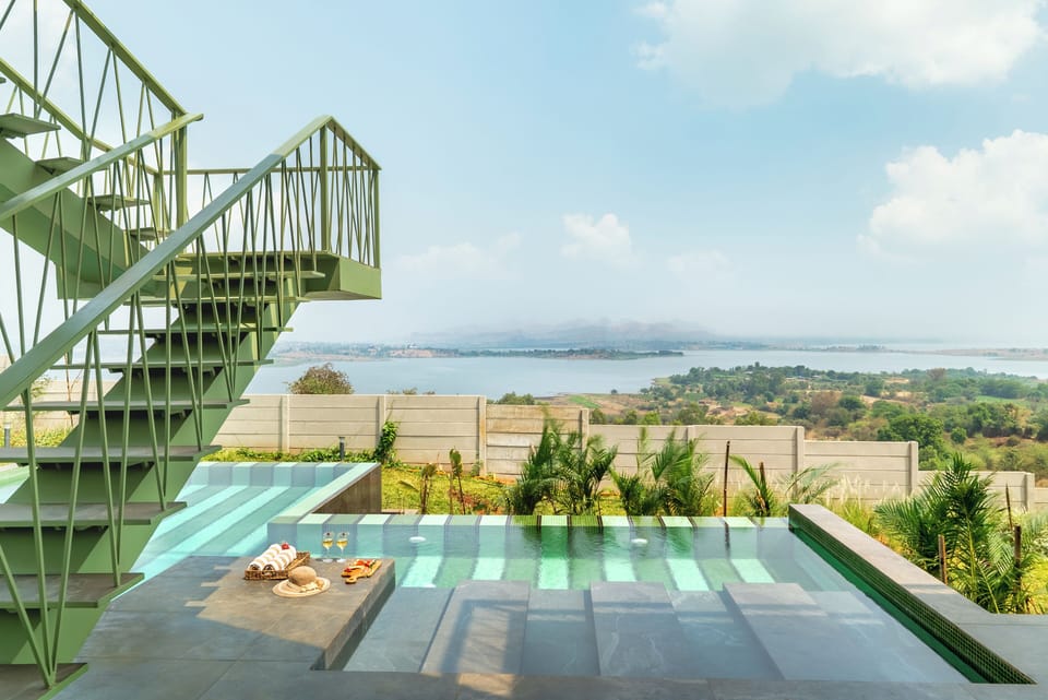 12 indoor pools