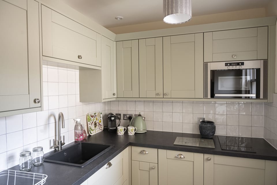 Courtyard Kitchen