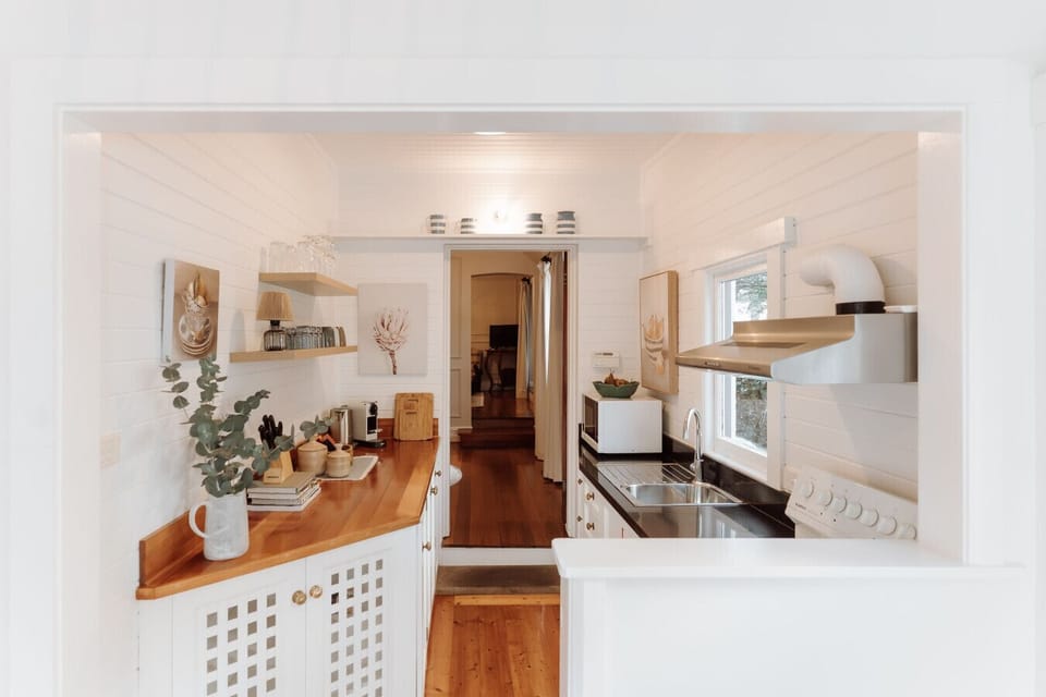 Gorgeous galley cottage style kitchen with all amenities to create delicious meals.