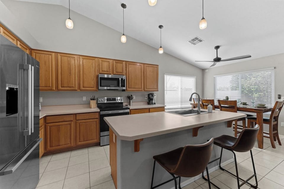 Whether you're a gourmet chef or a casual cook, our modern kitchen provides everything you need to whip up delicious meals.