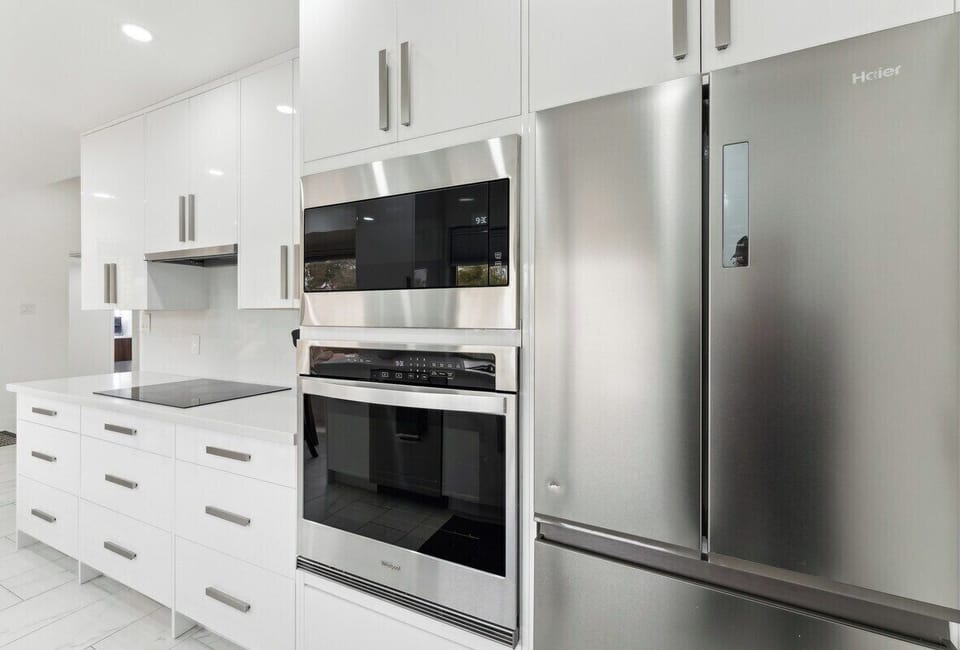 Fully Equipped, Sleek Kitchen