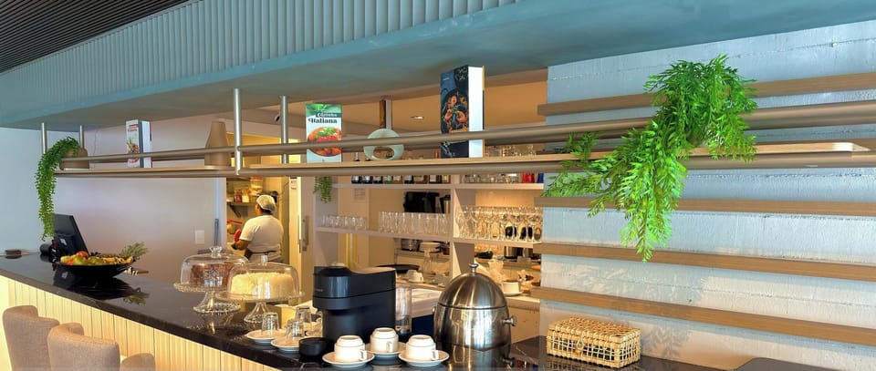 Apartment | Dining