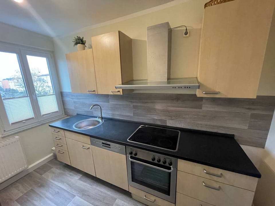 Apartment, 2 Bedrooms, Smoking, Balcony | Interior