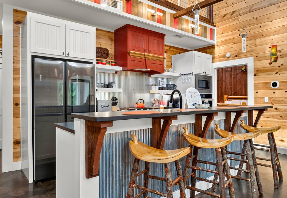 Start your morning with coffee at the breakfast bar before heading out to enjoy everything the area has to offer.