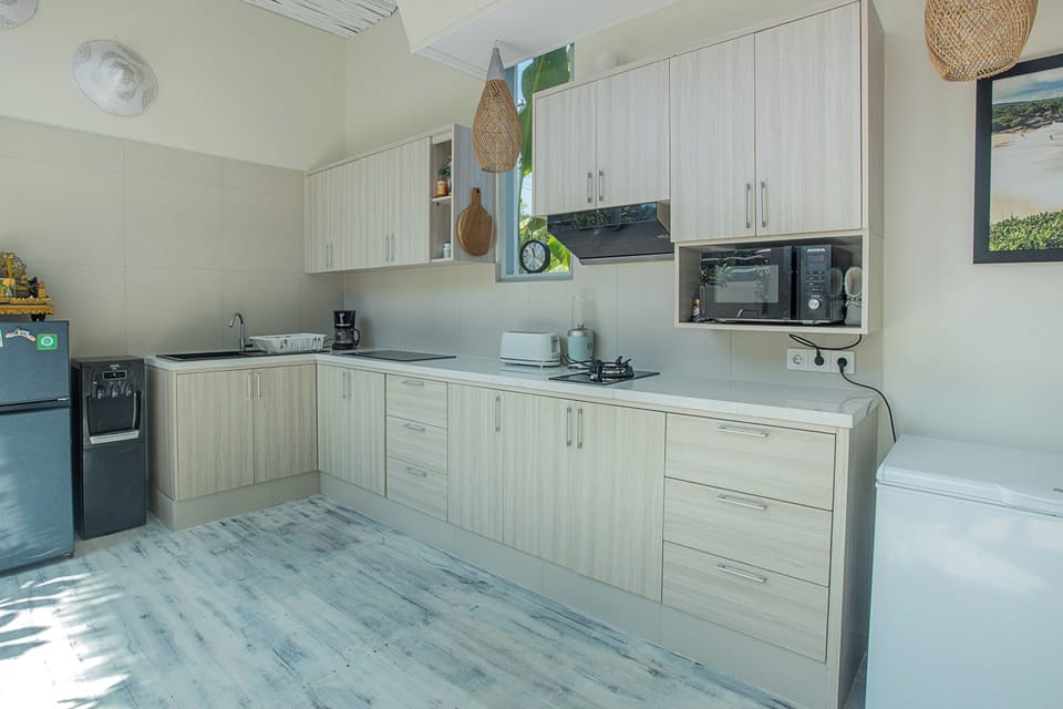 Villa, 3 Bedrooms, Private Pool | Private kitchen