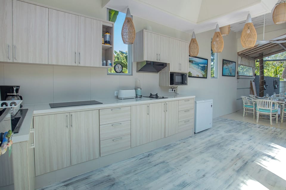 Villa, 3 Bedrooms, Private Pool | Private kitchen
