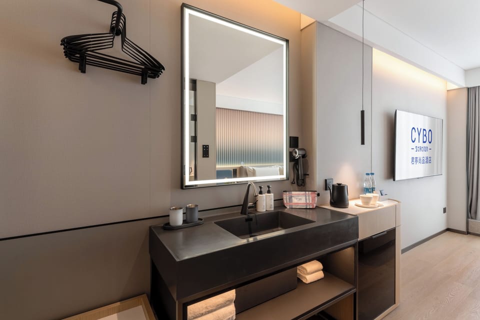 Basic Single Room, City View | View from room