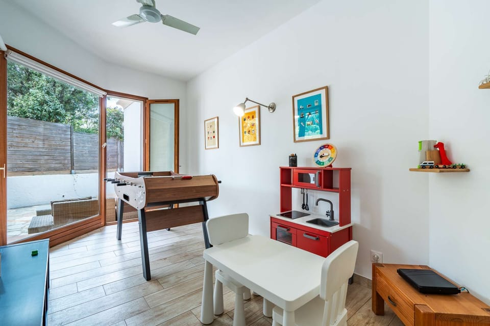 Game room