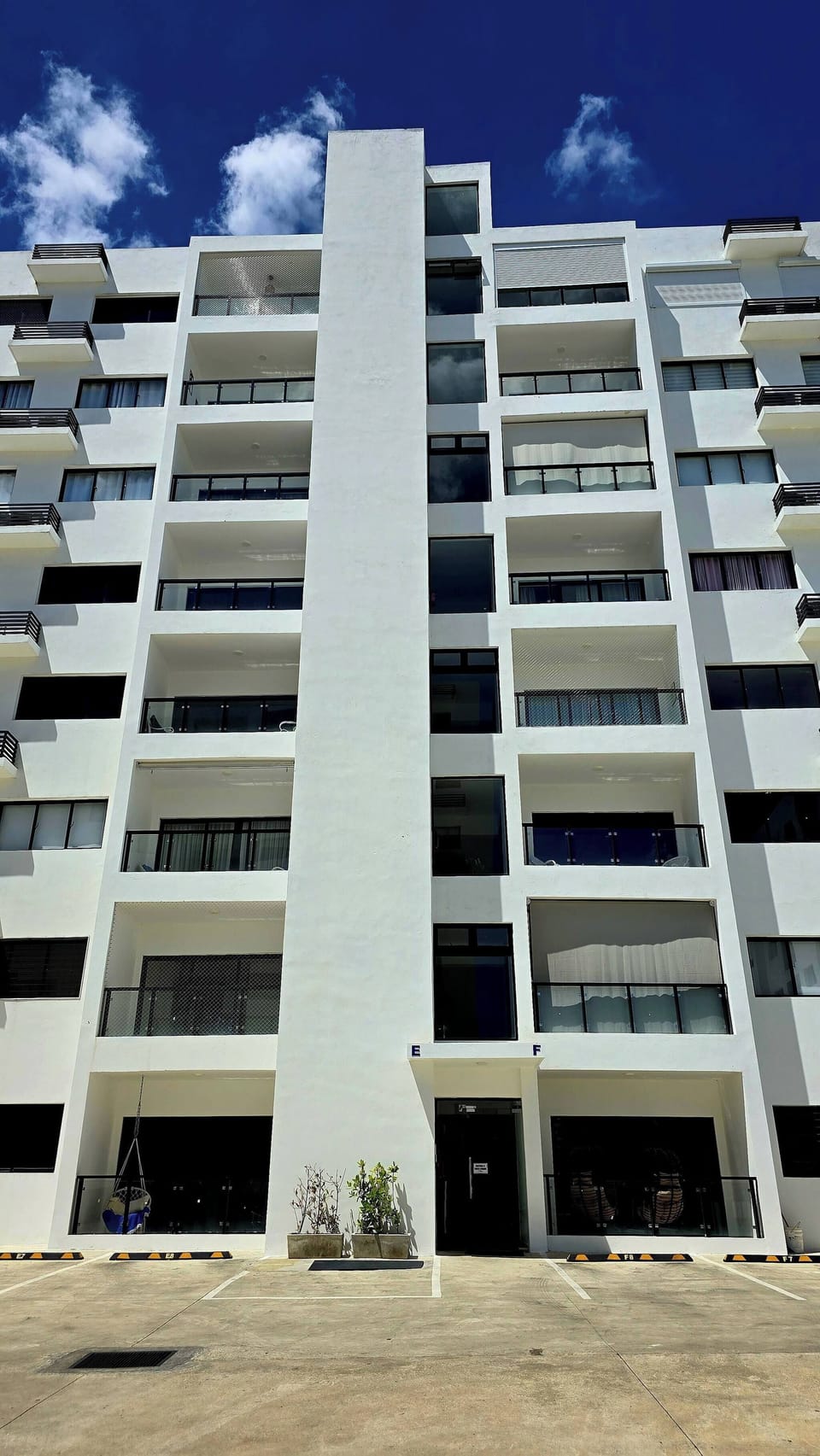 Apartment, 2 Bedrooms, Accessible, Smoking | Exterior