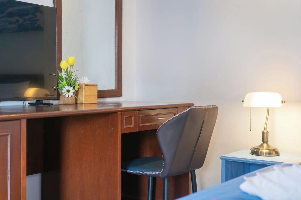 Superior Double Room, Sea View | WiFi (free), bed sheets