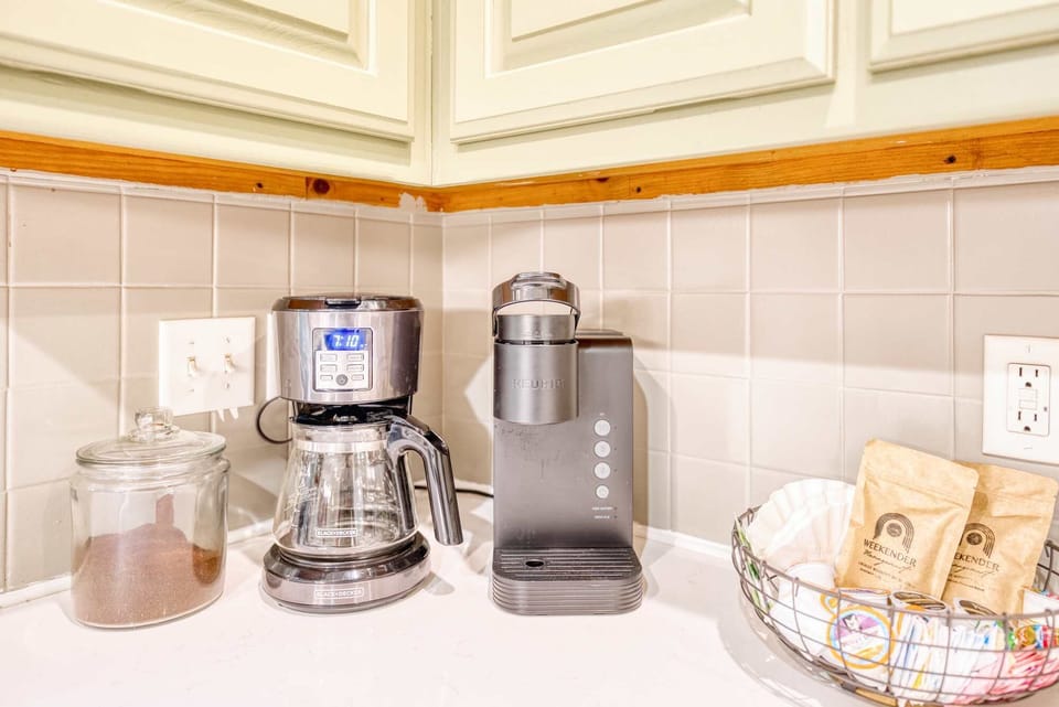 ☕️ Coffee bar with Keurig & drip maker—fuel your morning before hitting the trails.