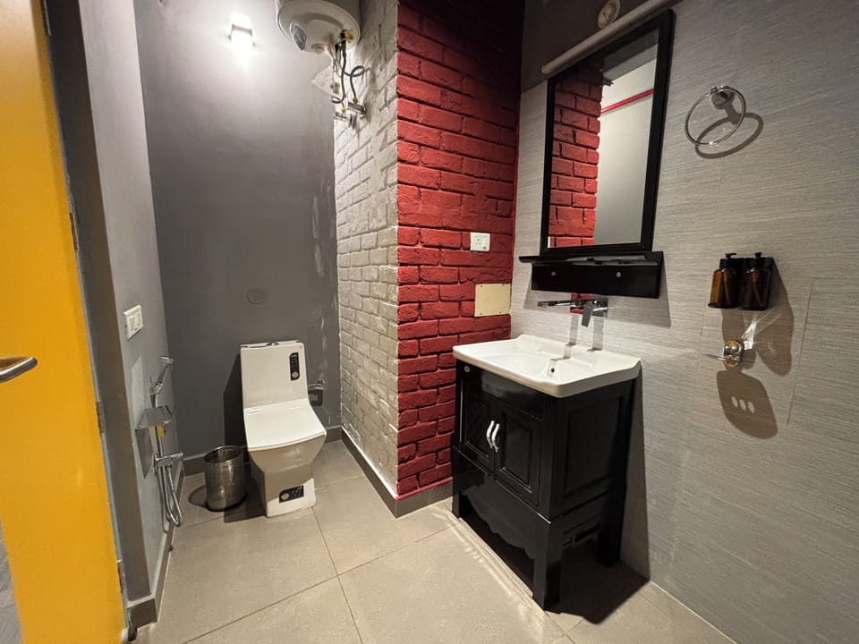 Basic Double Room | Bathroom | Shower, free toiletries, towels, soap