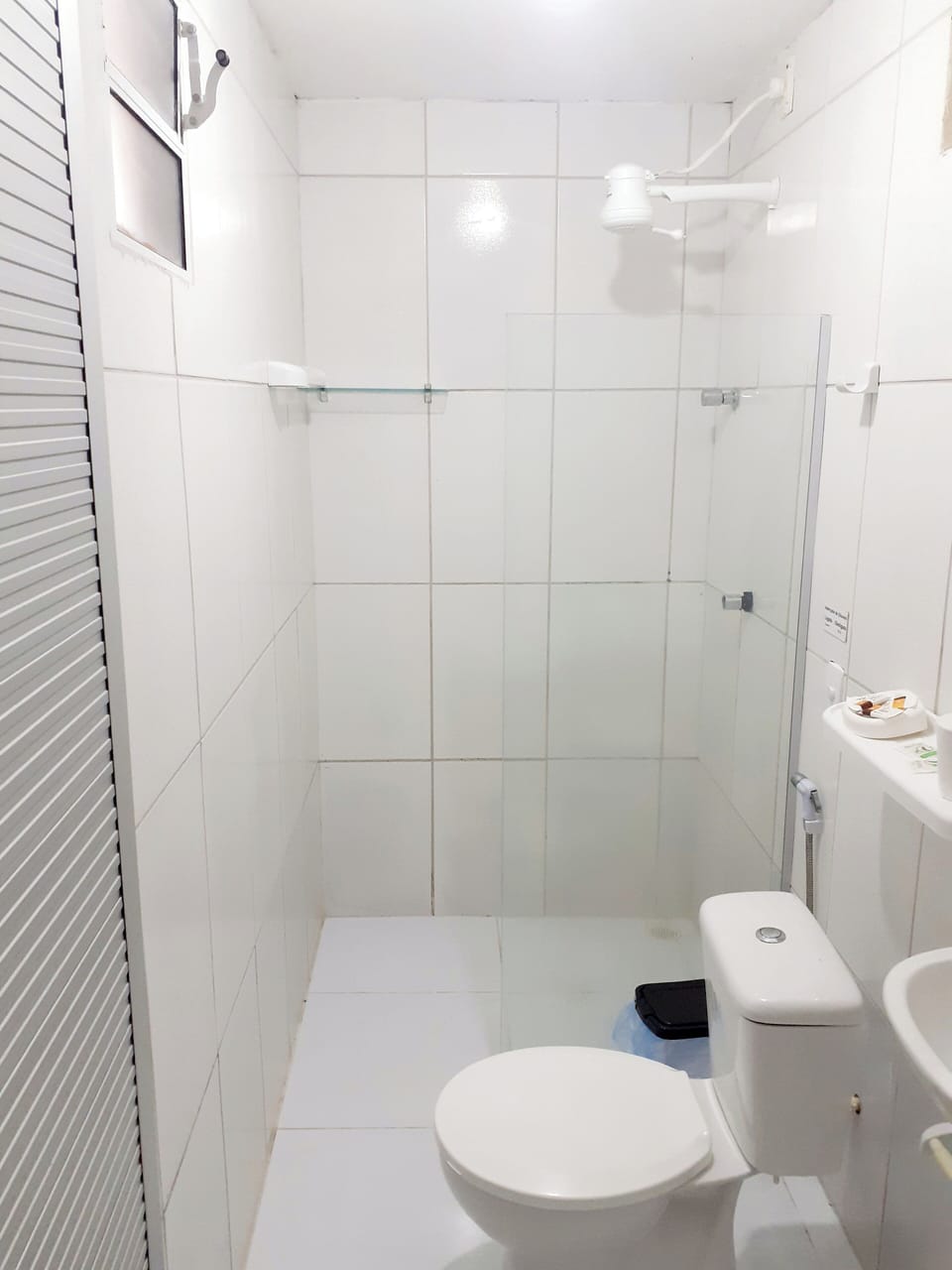 Double Room | Bathroom | Shower, towels, soap, shampoo