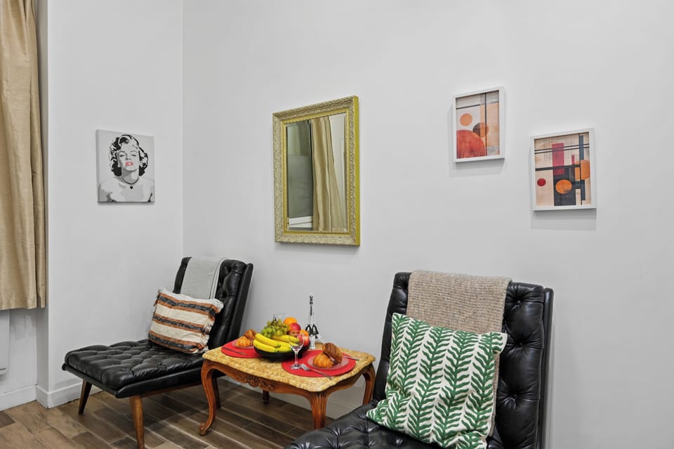 City Apartment, 1 Bedroom, Non Smoking | Private kitchen | Espresso maker, coffee/tea maker, electric kettle, toaster