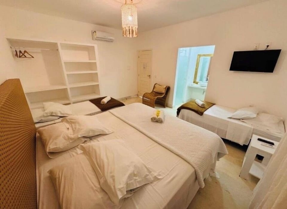 Classic Triple Room | Free WiFi