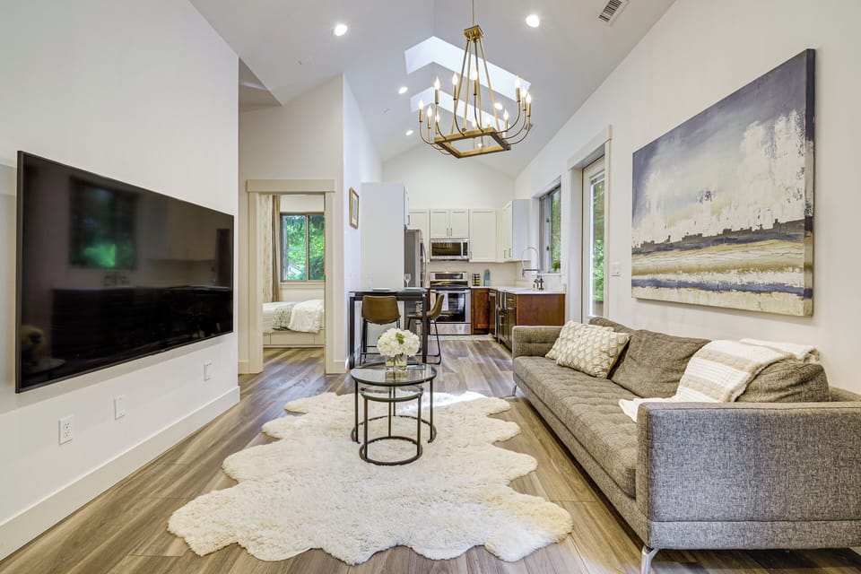 House (1 Bedroom) | Front of property