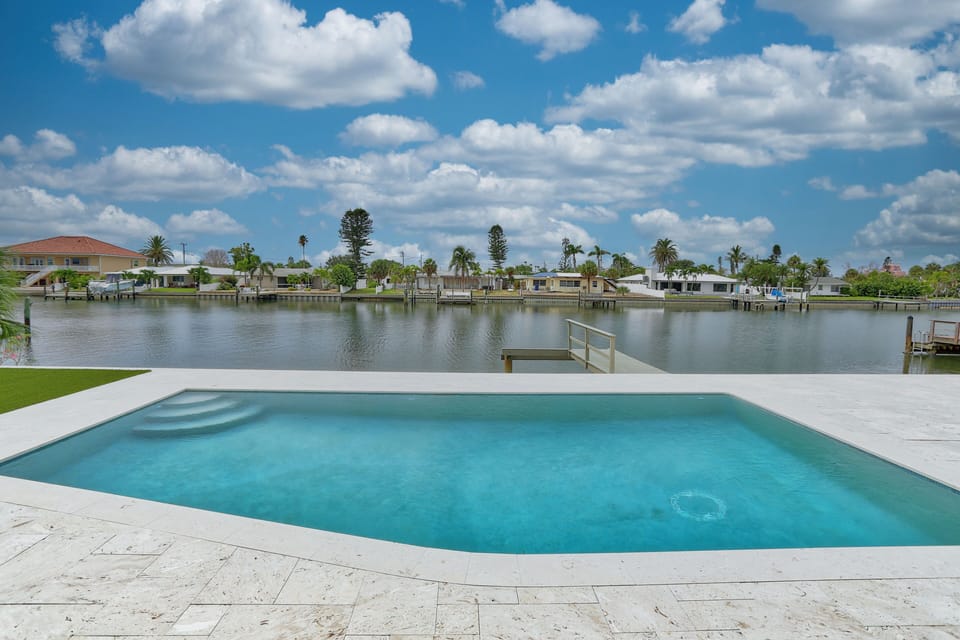 Saltwater Pool on Intracoastal Waterway