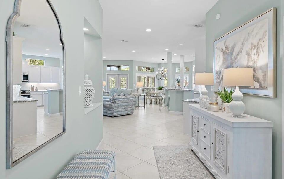 Entry way