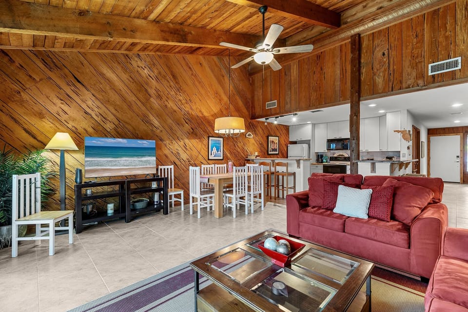 House, Multiple Beds (Sea Dunes Green Turtle A3) | Living area