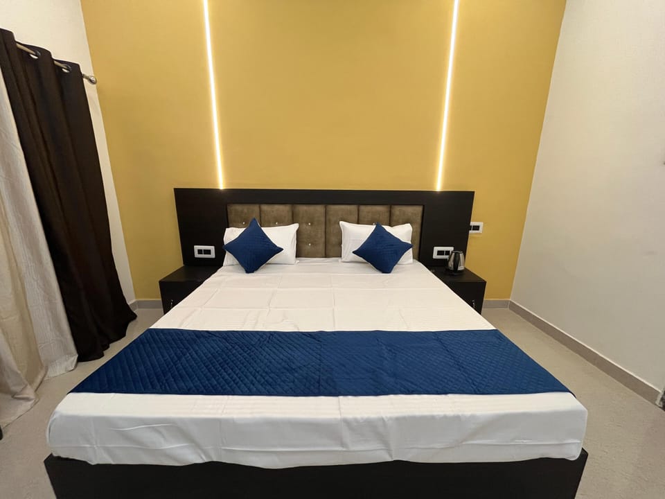 Deluxe Room, Garden View | Free WiFi