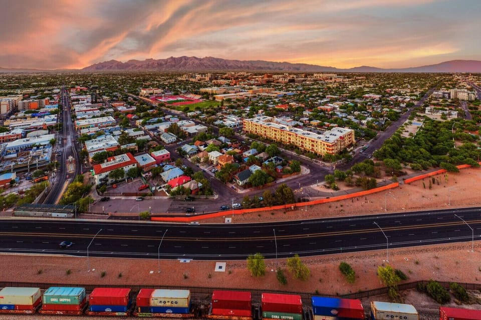 4th Avenue to the left, University of Arizona to the North