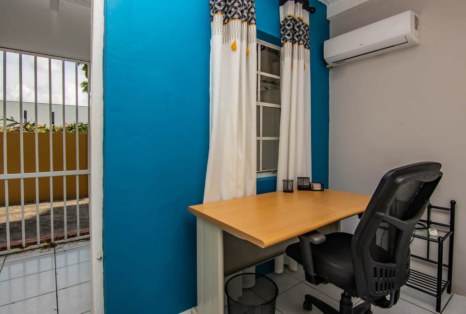 Desk with ergonomic office chair