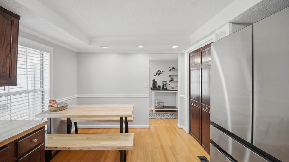 555 durham rd-16