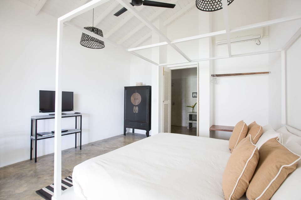King room with pool & sea views | 1 bedroom, premium bedding, in-room safe, individually decorated