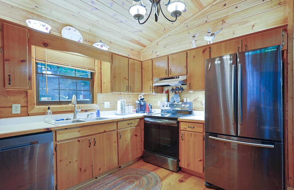 Fully stocked kitchen with new appliances