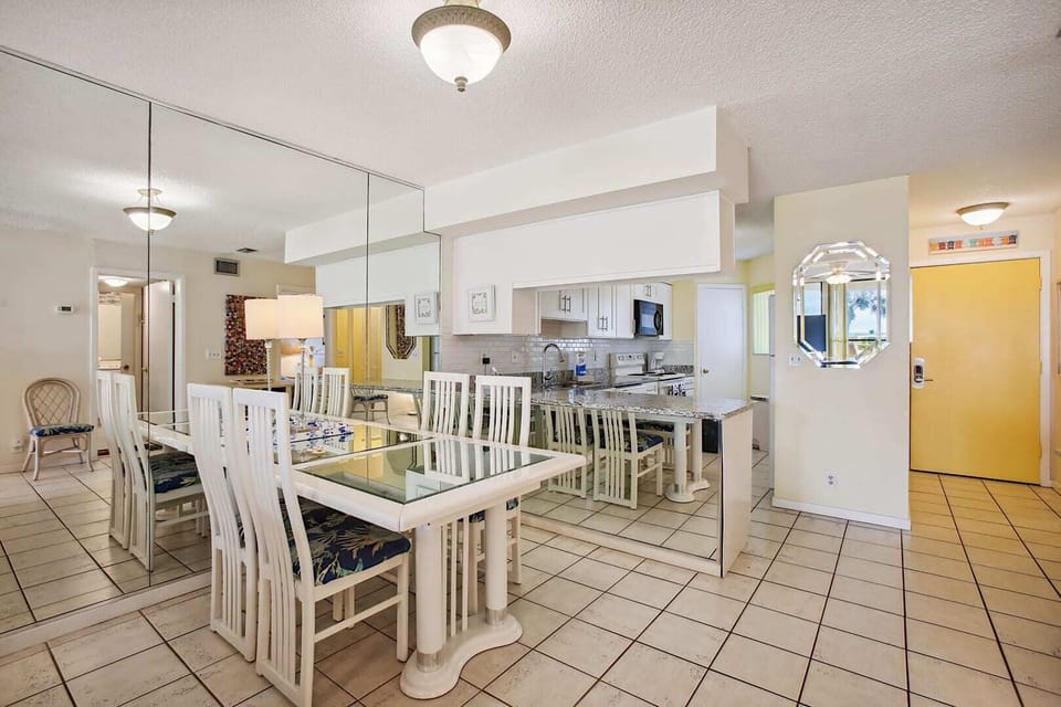 Condo, Multiple Beds, Hot Tub, Ocean View (Hibiscus D203) | 2 bedrooms, individually decorated, individually furnished, bed sheets