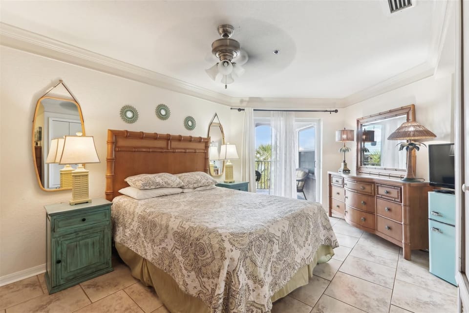 Condo, 1 Queen Bed, Hot Tub, Ocean View (Ocean Gate I306) | 1 bedroom, individually decorated, individually furnished