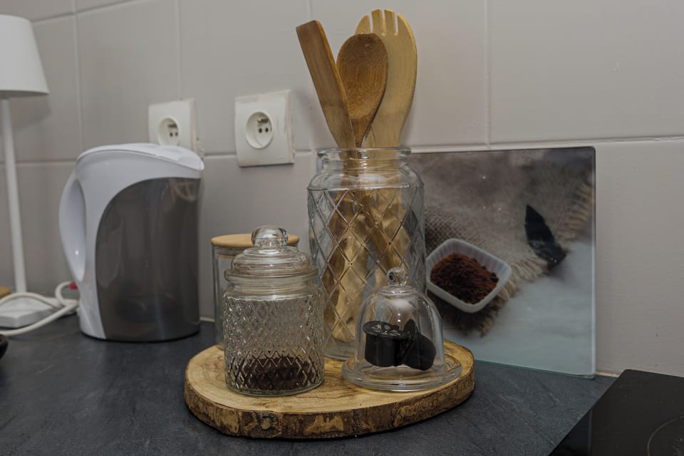 Comfort Studio, City View | Private kitchen