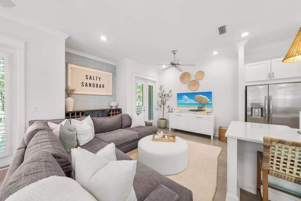 Spacious living space with seating for all.