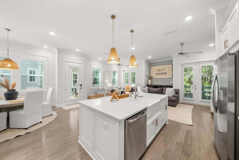 Enjoy cooking with family in the gourmet kitchen!