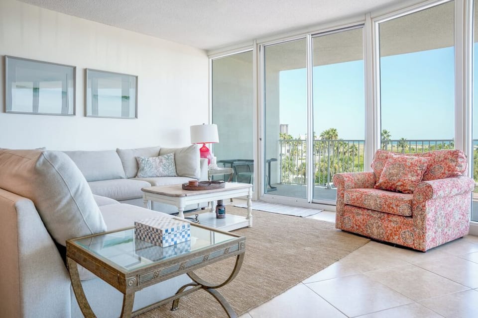Caribe Resort B312 Living Room