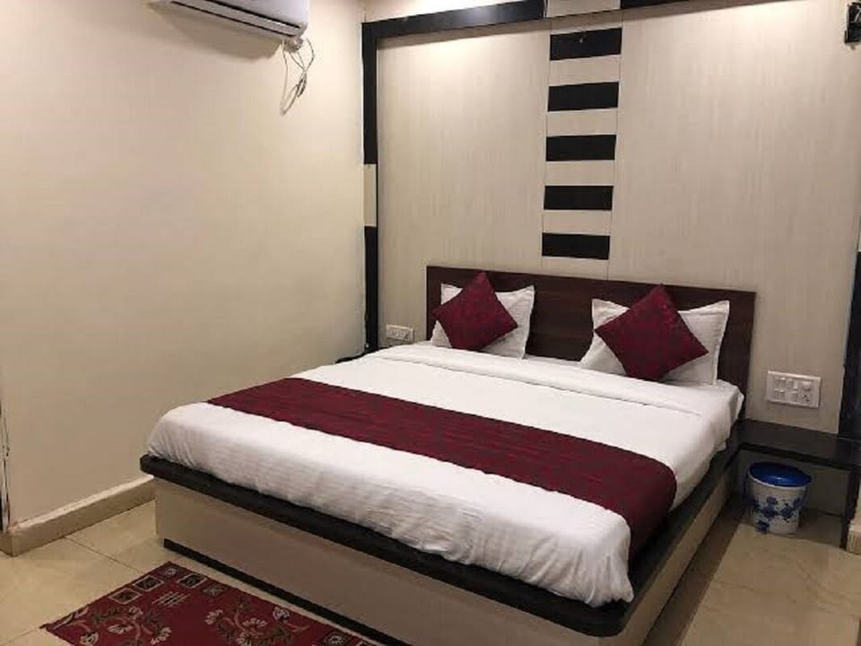 Deluxe Double Room | Free WiFi