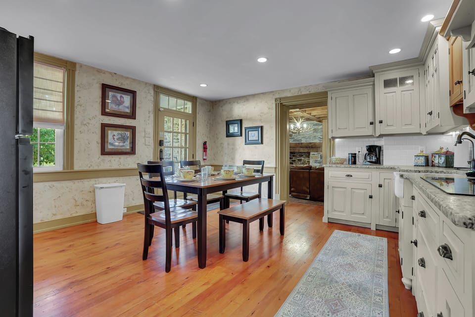The perfect breakfast nook.