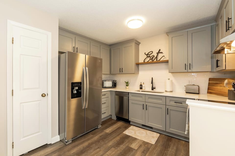 Brand new countertops and appliances!