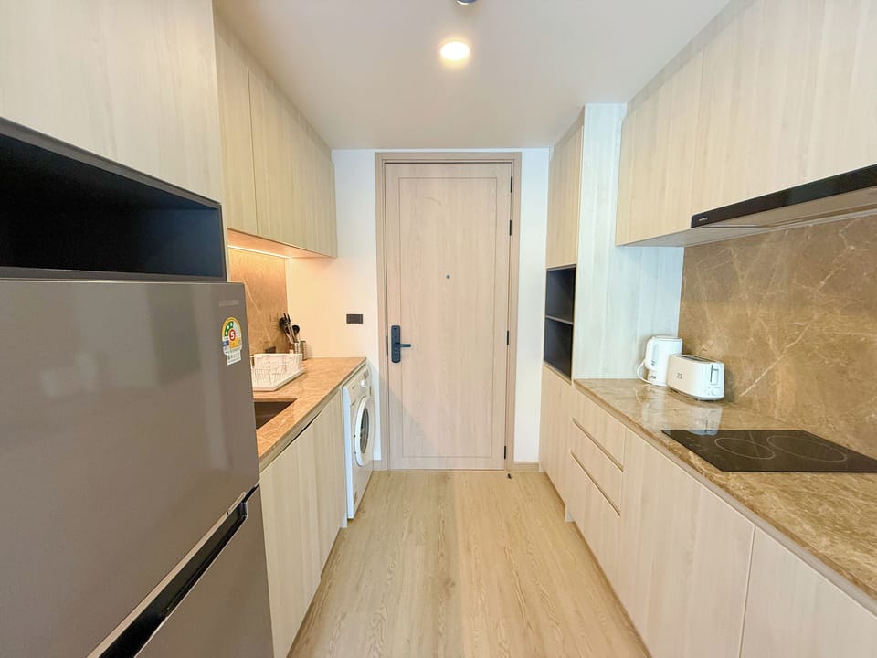 Condo, Balcony | Private kitchen