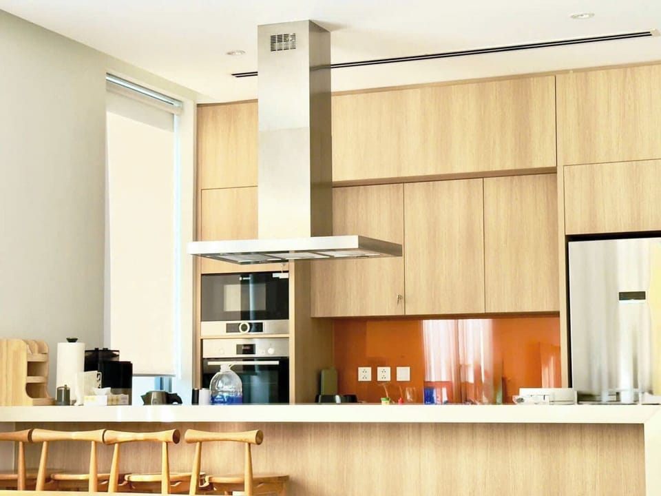 Fridge, microwave, electric kettle, cookware/dishes/utensils