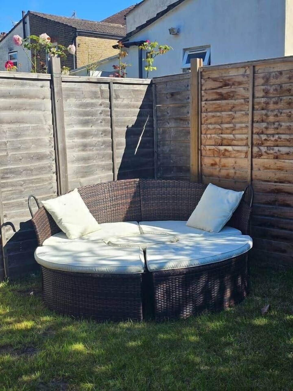 Good size private garden with outdoor seating