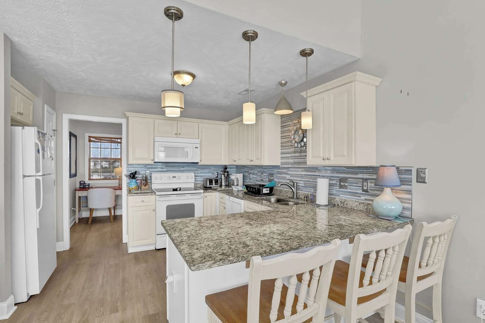 Fully stocked kitchen ready for beach breakfasts or sunset dinners.