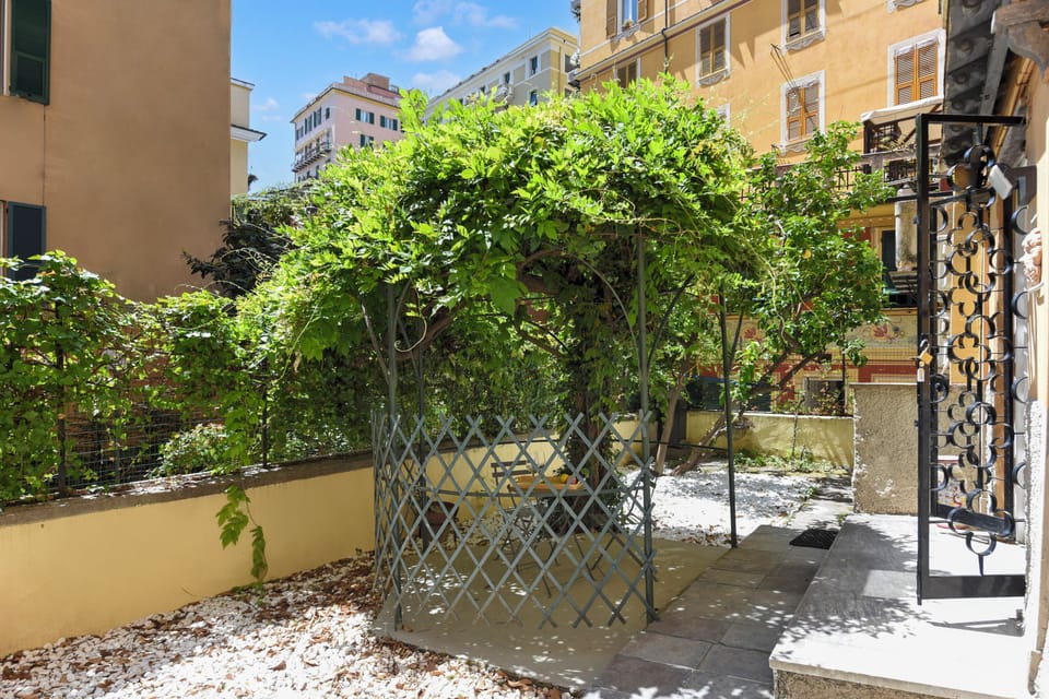 Family Studio, Microwave (Maisonette Apartment with Outdoor) | Terrace/patio