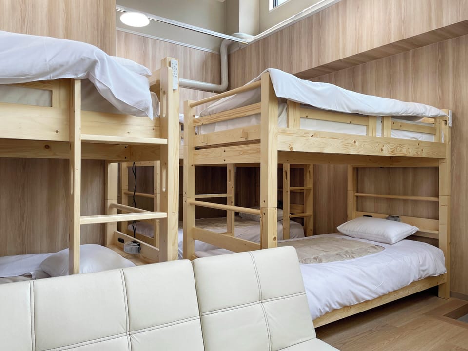 Family Apartment, Non Smoking, Kitchen | Premium bedding, pillowtop beds, desk, laptop workspace